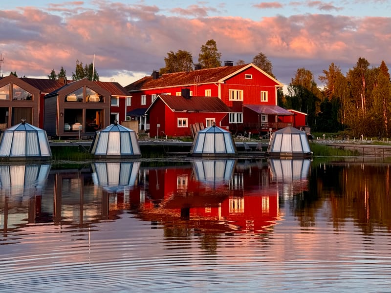 Luplandi & Arctic Guest House: Pohjoinen matkakokemus perheen silmin